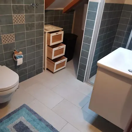 Beautiful 3-bed In Mali Villa *