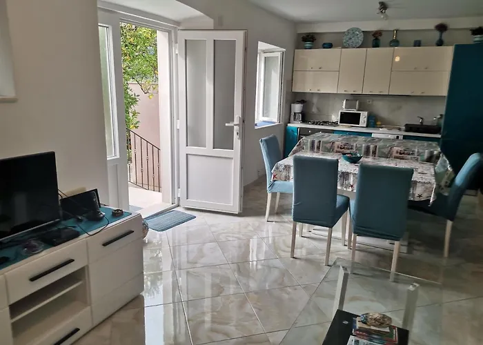 Beautiful 3-bed In Mali * Zaton (Dubrovnik-Neretva)