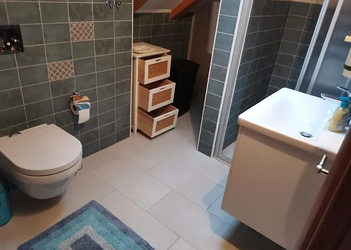 Beautiful 3-bed In Mali Villa *